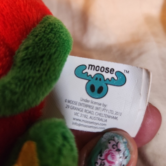 Shopkins Strawberry plush - Picture 2 of 5